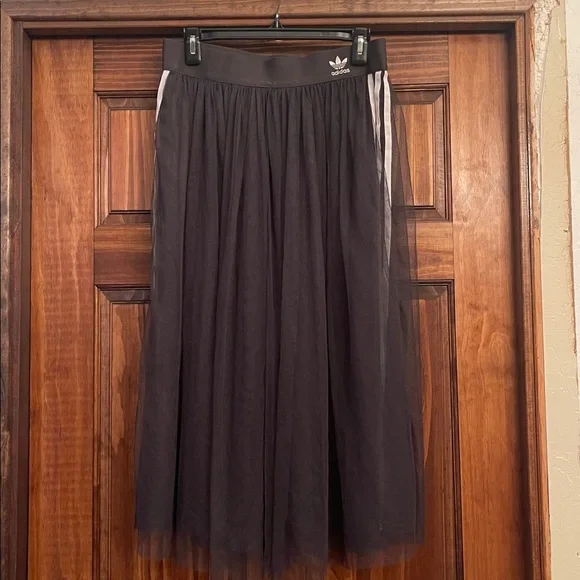 Adidas Black Tulled Midi Skirt with White 3 Stripe - Picture 4 of 9